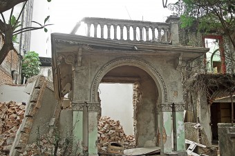 Casa quase demolida na Rua Carlos Sampaio (1)