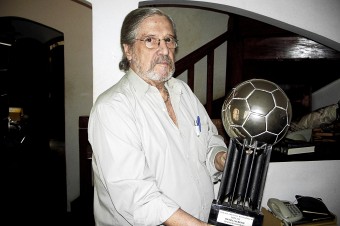 Michel Laurence e a Bola de Prata Michel Laurence e a Bola de Prata